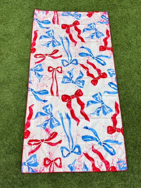 USA Flag & Bows - Quick Dry Towel