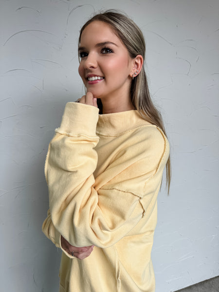 Mock Neck Oversized Sweatshirt - Pale Yellow
