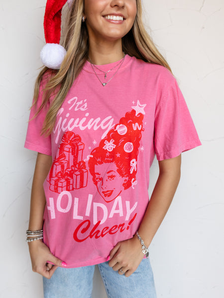 It's Giving Holiday Cheer